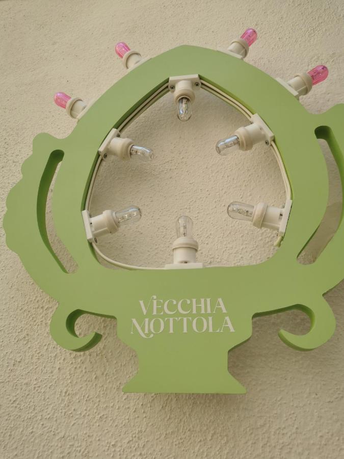 Vecchia Mottola Albergo Diffuso ภายนอก รูปภาพ